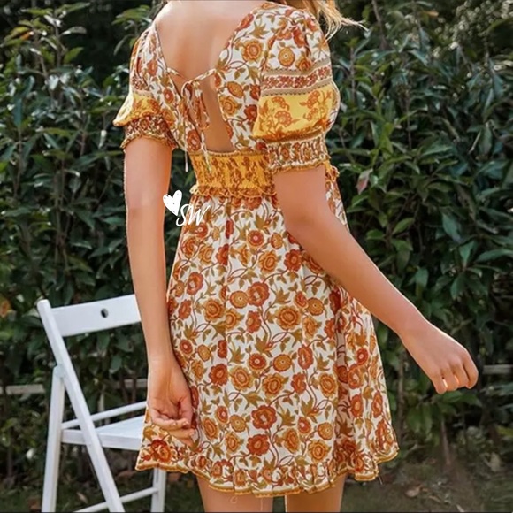 Boho Floral Gypsy Print Milkmaid Dress Yellow - Picture 4 of 11